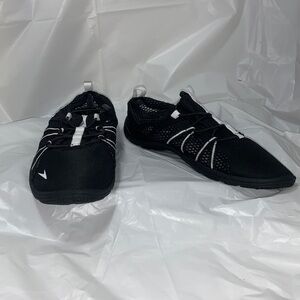 SPEEDO Women’s Seaside Lace Water Shoe Black and White Size 8